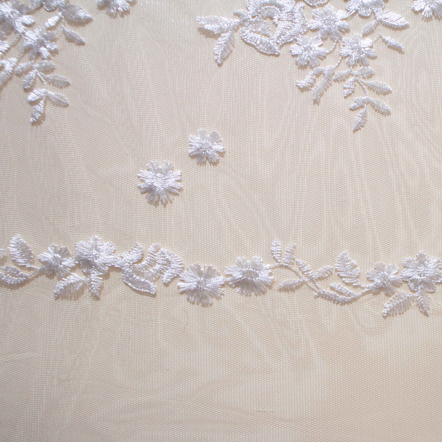 Brudspetstyg - Brud Bröllop Tyg Spets Tyll Sommar Blommor Benvit 13