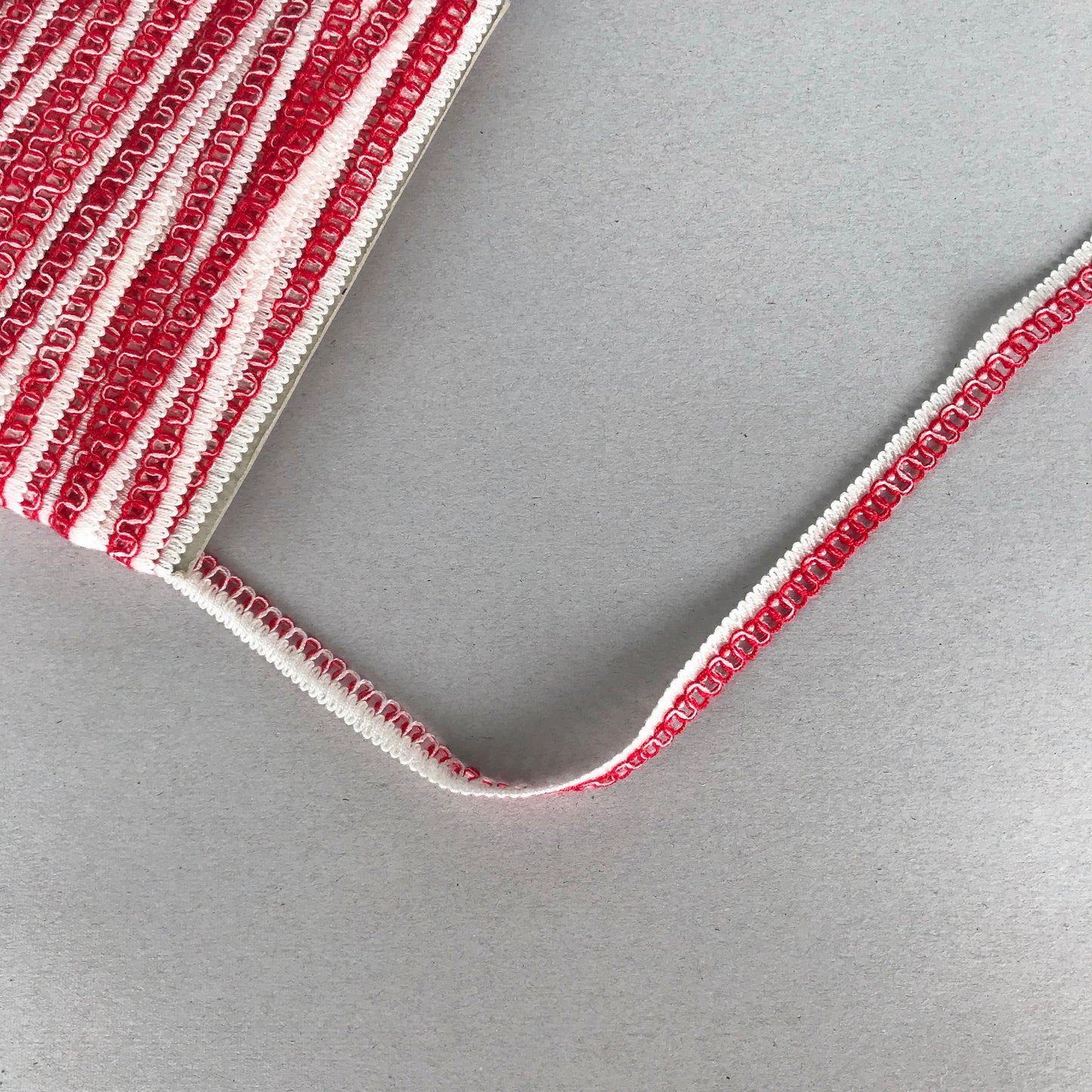 Band - Tygband Nella Röd Vit 6