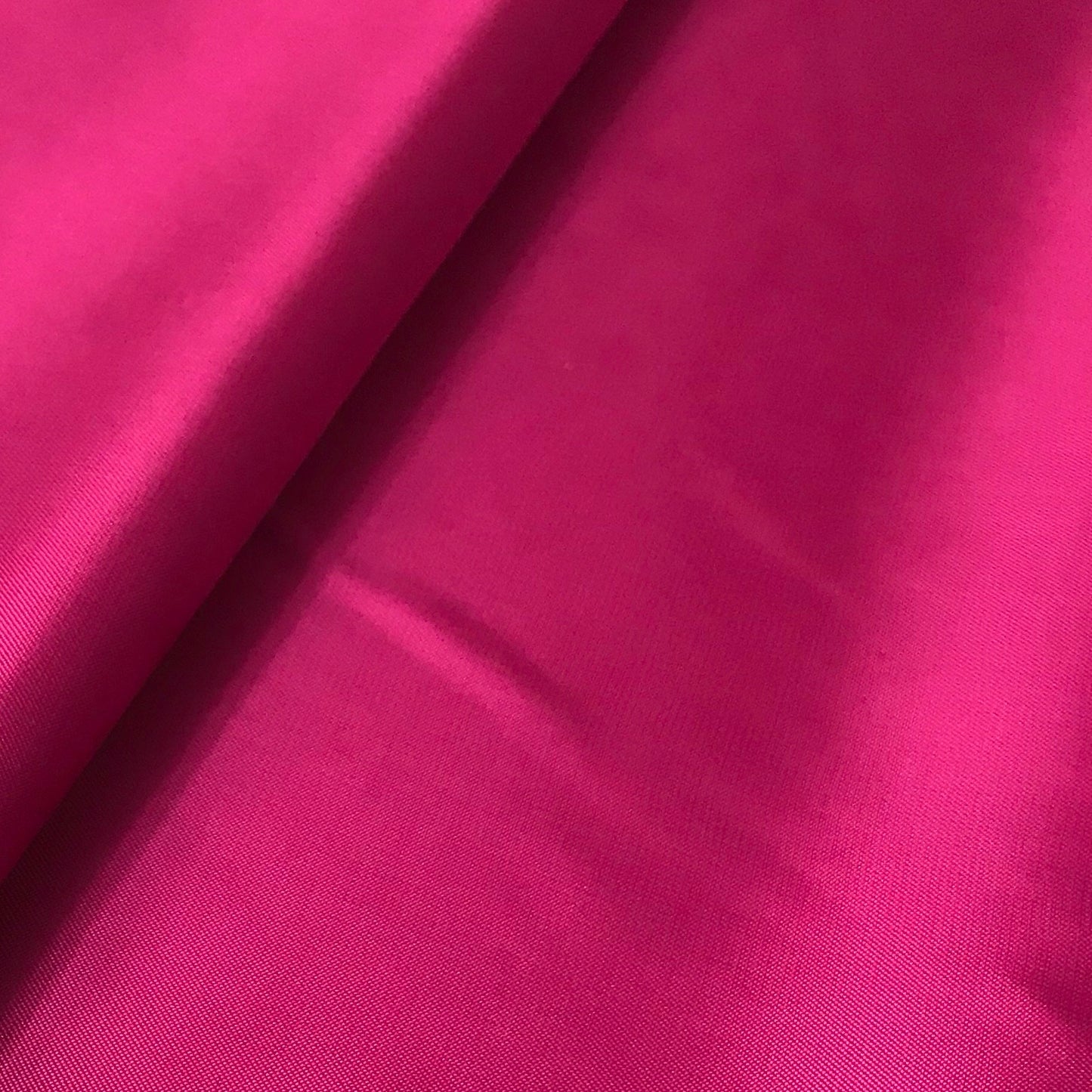 Fodertyg - Chloe Viskos Cerise 11