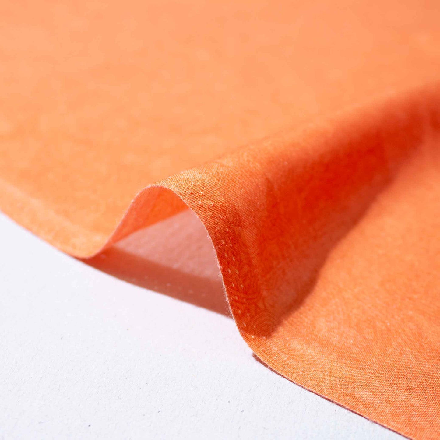 Mönstrade Modetyger - Orange Aprikos Paisley 76