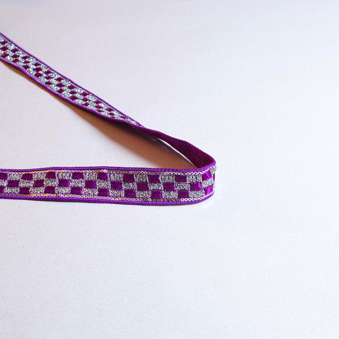 Band - Paljett Lila Silver 3 cm 140