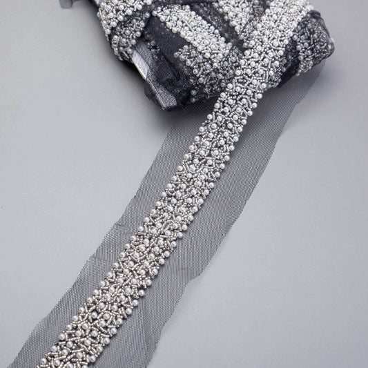 Pärlband - Marlyn - Band Strass Vita Pärlor Vit Svart Tyll 55