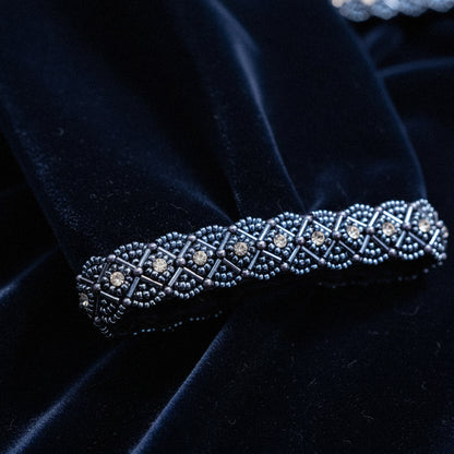 Pärlband - Monaco - Marinblå Pärlor Strass Kristall 44