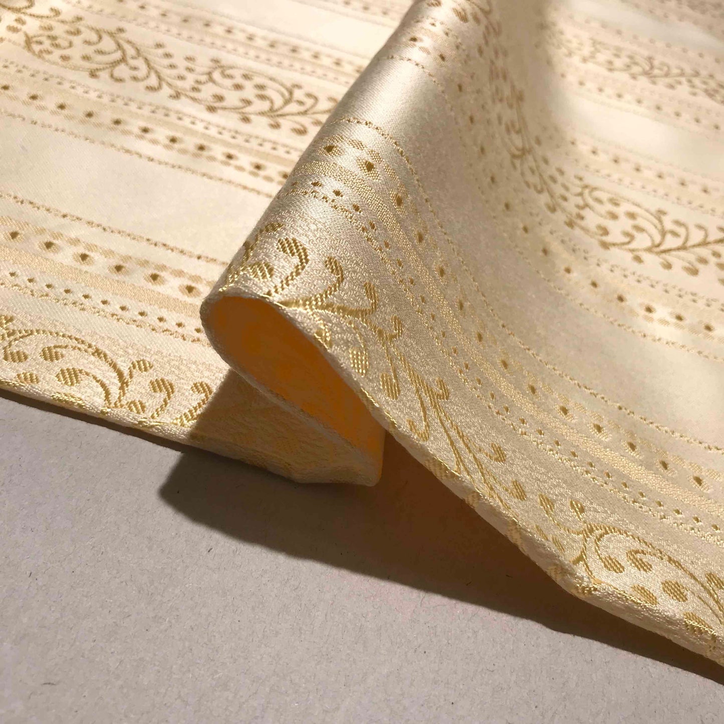Grovt Bomullstyg - Beige Benvit Guld Bladslingor Linjer Randigt 5
