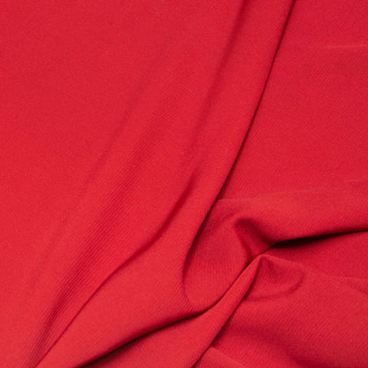 Chiffongtyg röd vinröd färg 140 cm brett 90 % polyester 10 % viskos lätt och följsamt tyg

